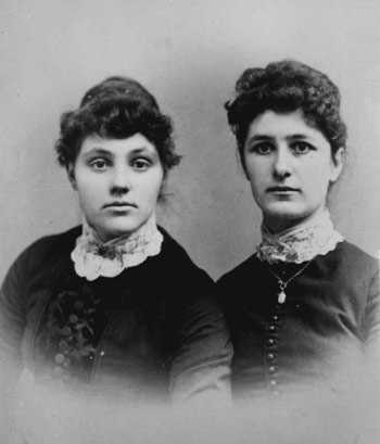 sisters Mary Catherine Thurtell and Harriet Ellen Thurtell