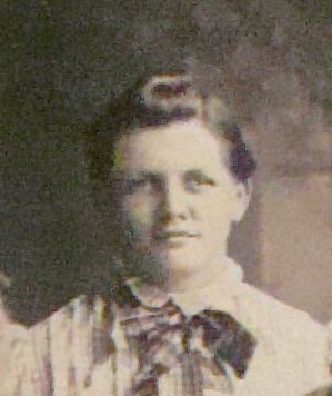Laura Reimer - circa 1915