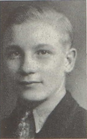 Roger Hanusa 1938 senior portrait Reedsburg High School, Reedsburg, Sauk, WI